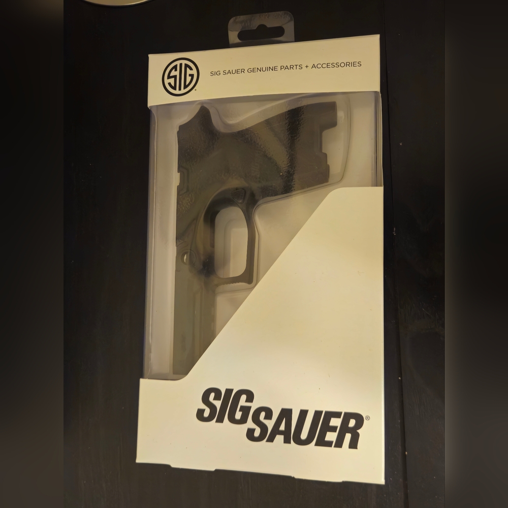 SIG SAUER Pistol Grip
